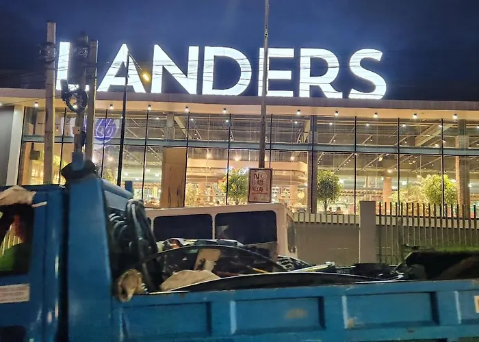 Kuya And Kambals 2 Bedroom 2 Bath